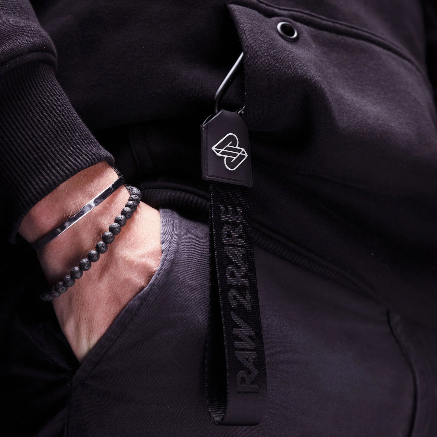 Raw2Rare - 2Hook Carabiner