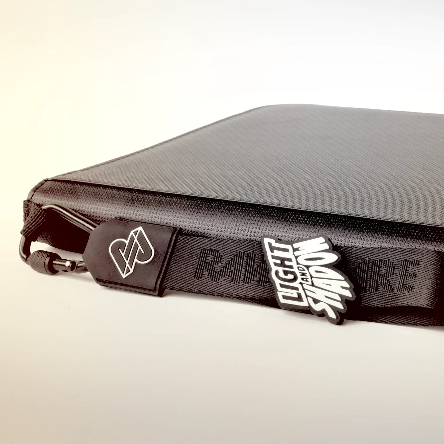 Raw2Rare - Pin - Light & Shadow